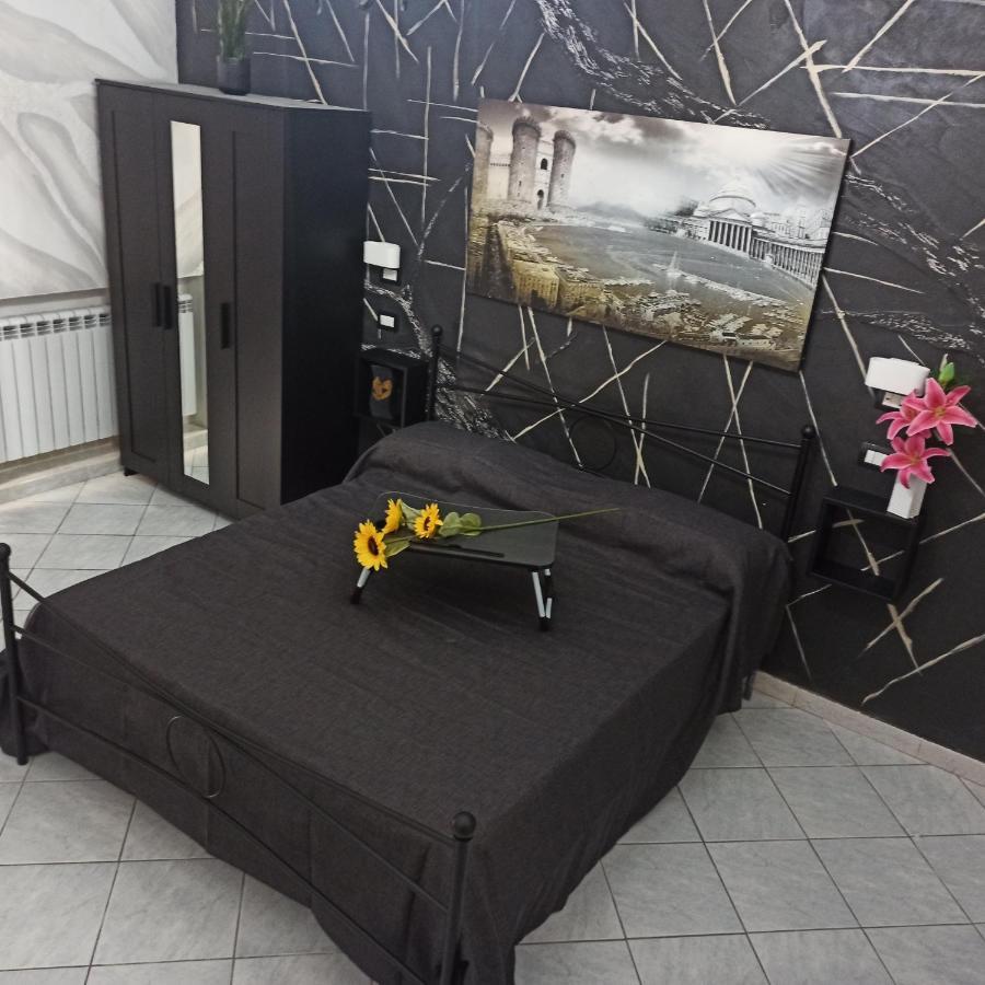 In The Center Rooms Naples Exterior photo