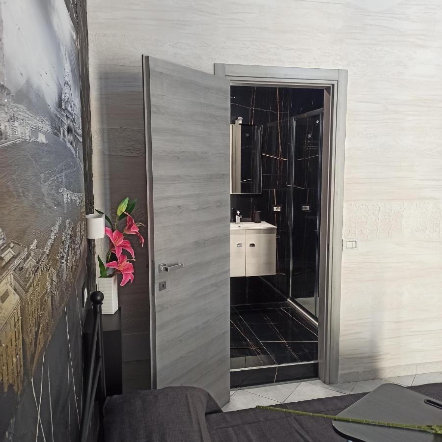 In The Center Rooms Naples Exterior photo